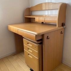 ニトリ学習机の画像