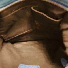 コ－チレザーショルダーバッグの画像