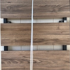 ニトリの突っ張りラック・カゴ付きの画像