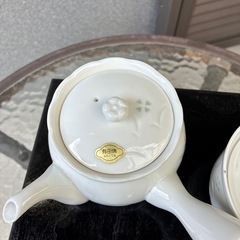有田焼の茶器セットの画像