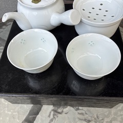 有田焼の茶器セットの画像