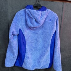 THE NORTH FACE フリースジャケット 紫色 フード付きリバーシブルの画像