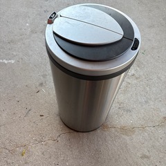 無料　ZitA ジータ 自動ゴミ箱 ゴミ箱 ダストボックス おしゃれ ふた付きの画像
