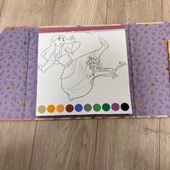 コストコ　絵の具付き　塗り絵の画像