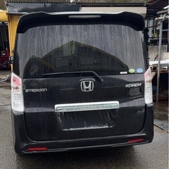 ホンダステップワゴン　の画像