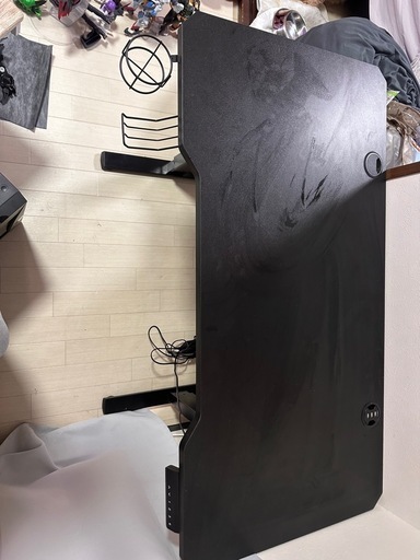昇降ゲーミングデスク