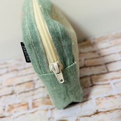 【ミャンマー製】大きめポーチ13×17×4.5㎝の画像