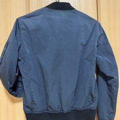 ジャンパー（紺色）※まとめて購入で値引きします✨の画像