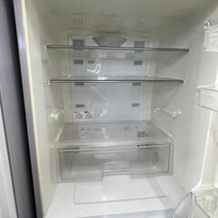 リサイクルショップどりーむ鹿大前店　No.3189　冷蔵庫　シャープ　2011年製の画像