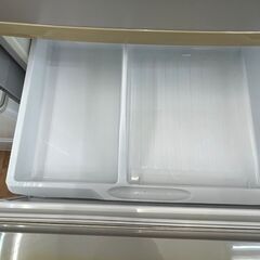 リサイクルショップどりーむ鹿大前店　No.3189　冷蔵庫　シャープ　2011年製の画像