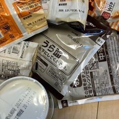 食品　まとめて　レトルト　日清カップヌードル　ヤムヤム　チキンラーメン　などの画像