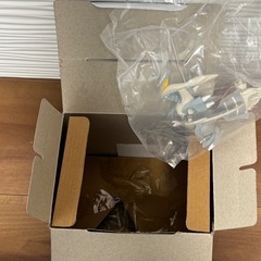 【新品未使用(訳あり)】モンコレ ML-10 ホワイトキュレム ポケモン
の画像