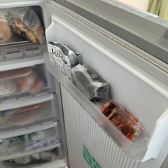 三菱冷凍庫121Lの画像