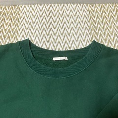 GUジーユーメンズトーレナー大きめXLサイズ無地グリーンの画像