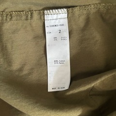 SLY ショート丈のシャツの画像