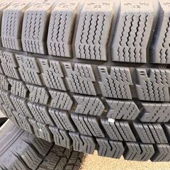 GOODYEAR スタッドレスタイヤ ICE NAVI8 195/65R15の画像
