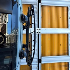 THULEルーフラック&INNOキャリアの画像