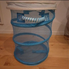 IKEA イケア折り畳み収納メッシュバスケット 青の画像