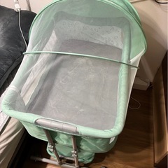 ベビーベッド　ゆりかごにもなるの画像