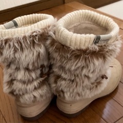 Columbiaレディースブーツの画像