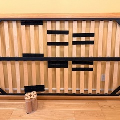 無印良品・木製ベッドフレーム (脚付き)セミダブル 