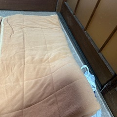 正方形こたつ布団の画像