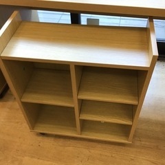 【トレファク神戸新長田店 買取/販売】取りに来られる方限定！ニトリのスタンダードデスクご紹介ですの画像