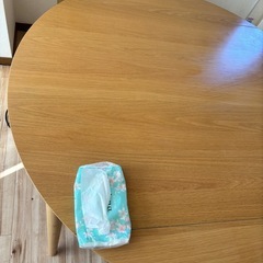 【12/19まで】【解体無しなら無料】丸型ダイニングテーブルの画像