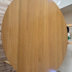 【12/19まで】【解体無しなら無料】丸型ダイニングテーブルの画像