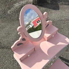 キッズドレッサーの画像