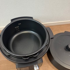 本日のみ　アイリスオーヤマ　電気圧力鍋　KPC-MA4 4L 2022年製の画像