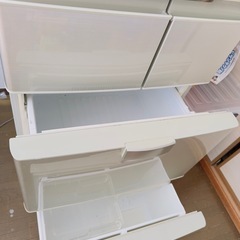 シャープ大型冷蔵庫ノンフロン冷凍冷蔵庫 SJ-PW42S-Nの画像