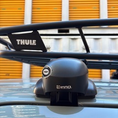 THULEルーフラック&INNOキャリアの画像