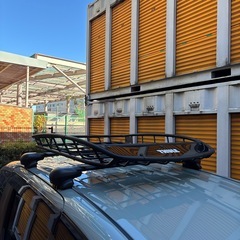 THULEルーフラック&INNOキャリアの画像