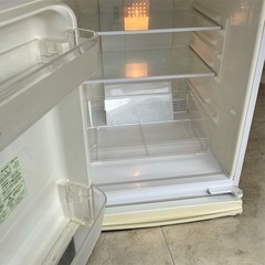 動作確認済　2010年式　シャープ2ドア冷蔵庫（SJ-14S）の画像