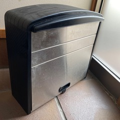 玄関ポストの画像