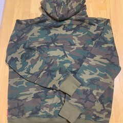 迷彩パーカー　Mサイズの画像