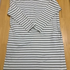 長袖ワンピース　Mサイズの画像