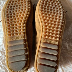 ミネトンカ モカシン サイズ8 キャメルの画像