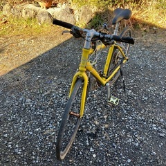 ジャンク　ジャイアン　エスケープ　ロードバイク　クロスバイク　自転車　R3 giant escape 黄色の画像