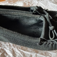 ミネトンカ モカシン サイズ8 ブラックの画像