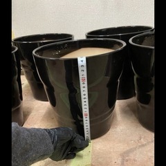 【黒い陶器鉢カバー2点セット／観葉植物用・中古】の画像
