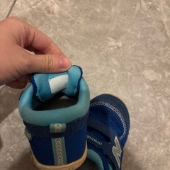 ニューバランス　子どもの靴の画像