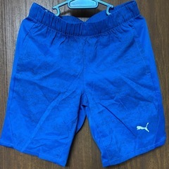 PUMA キッズTシャツ4枚と短パン1枚　116cmの画像