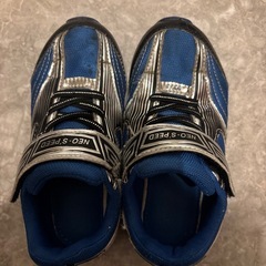 子どもの靴の画像