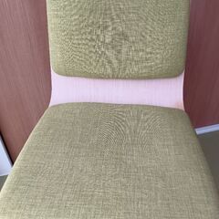 デスクチェア　学習椅子の画像