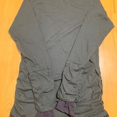 長袖カットソー レイヤード風　Mサイズの画像