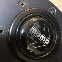 引取優先　momo modena 35パイ ホーンボタン ブラックアロー  TYP D35 KBA 70116の画像