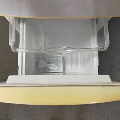 △ Panasonic パナソニック ノンフロン冷凍冷蔵庫 2ドア 138L NR-B143E7-KB形 2011年製 動作確認済 日焼け、臭い、パッキンに汚れあり 現状渡しの画像