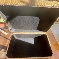 オットマン足置き台の画像